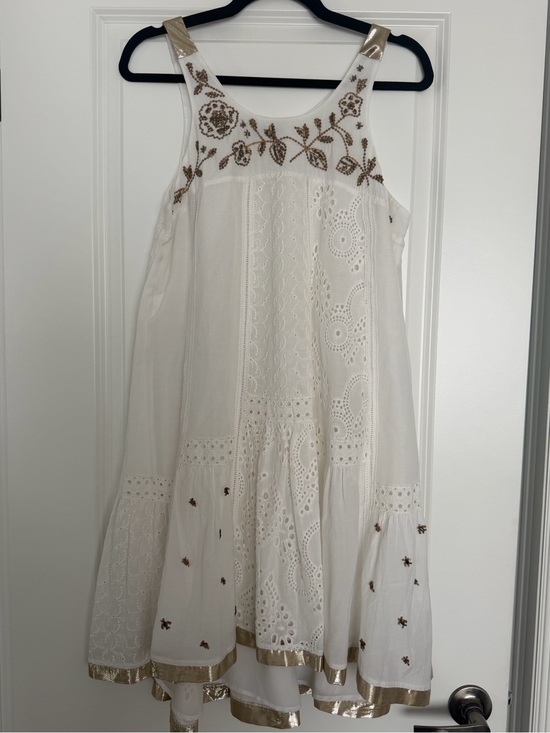 Leifnotes Dresses & Skirts - Sleeveless White Mini Dress with Gold Embroidery
